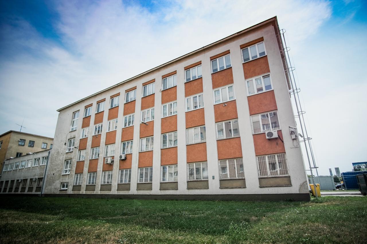 Ubytovna Nobelova Pressburg Exterior foto